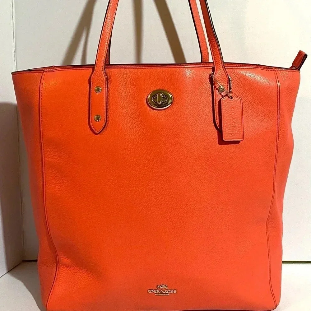 Coach coral leather hobo handbag